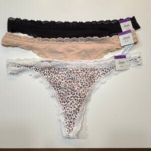 Jenni Women's Lace-Trim Thong panty pack of 3 + 1 bralette  XXL